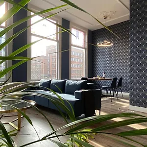  Appartement Centre With Roof Terrace And Parking With Additional Costs